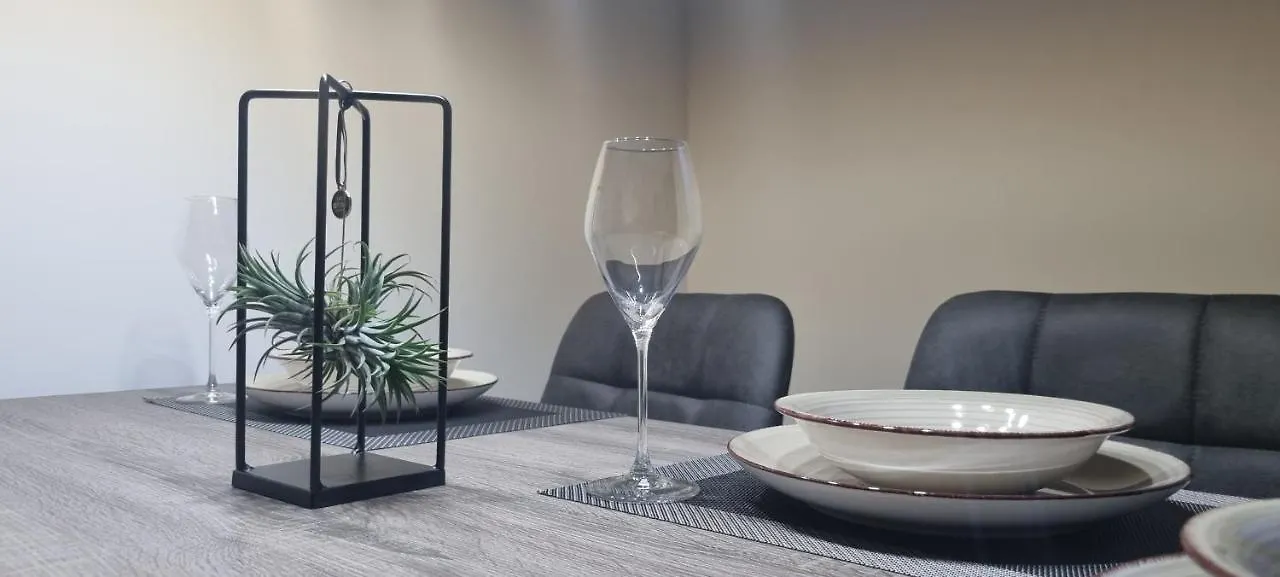 Qr Apartment For Family, Couples, And Friends Stay In Rijeka