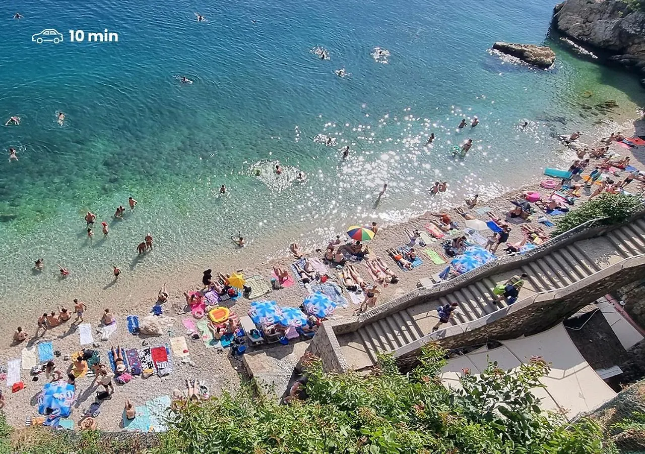 Qr Apartment For Family, Couples, And Friends Stay In Rijeka